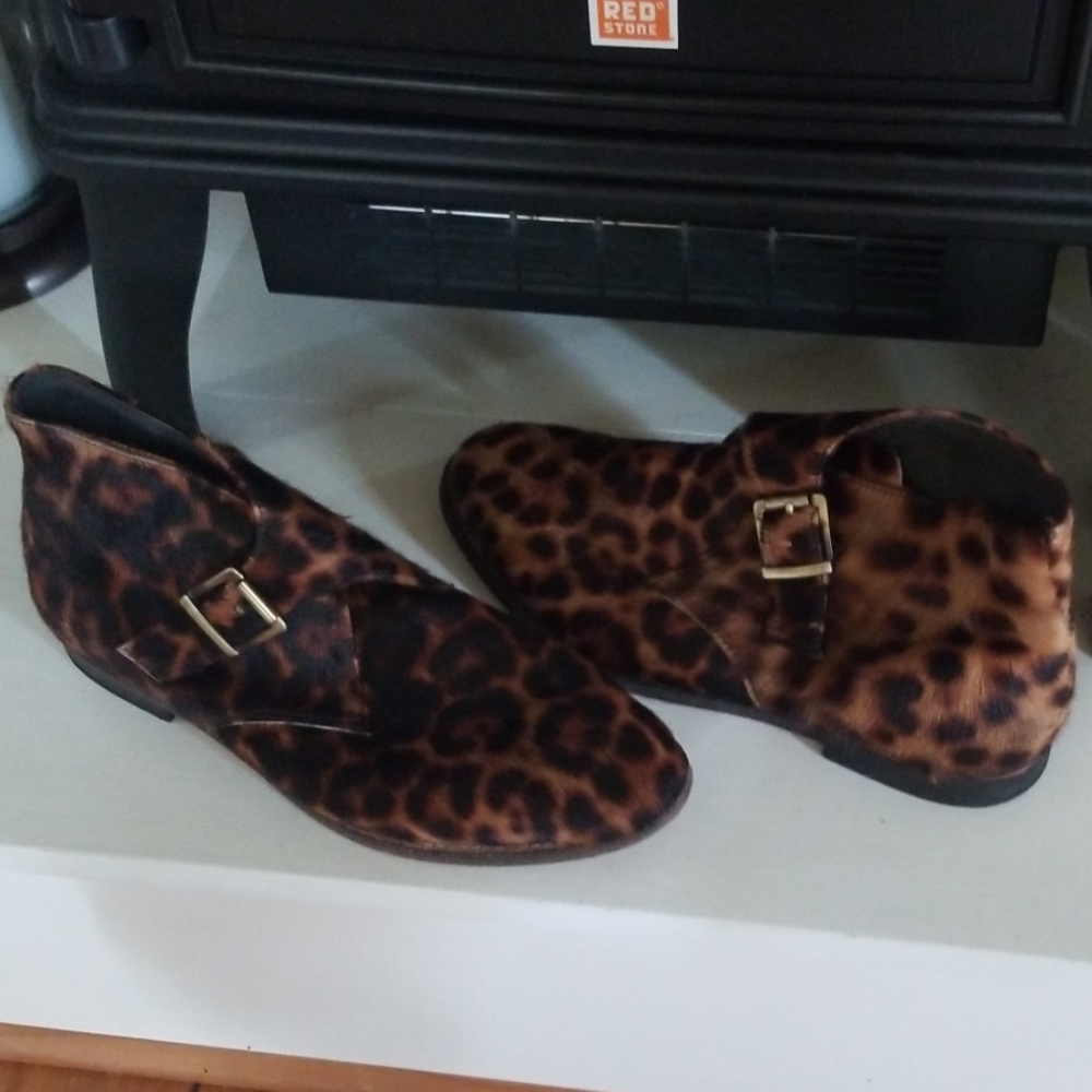 YOU FILTHY ANIMAL ❣️🐆🐆🌹Booties 💚